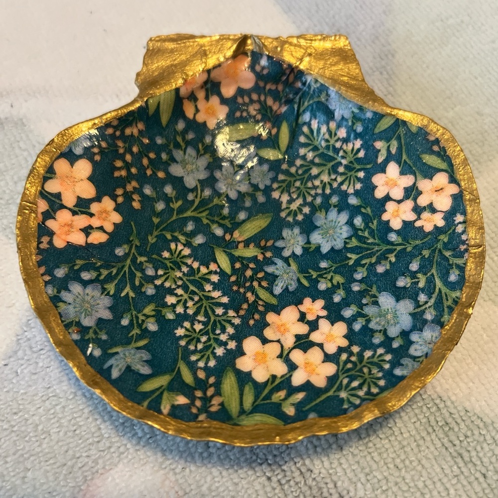 Blue and Gold Floral Shell Trinket Dish